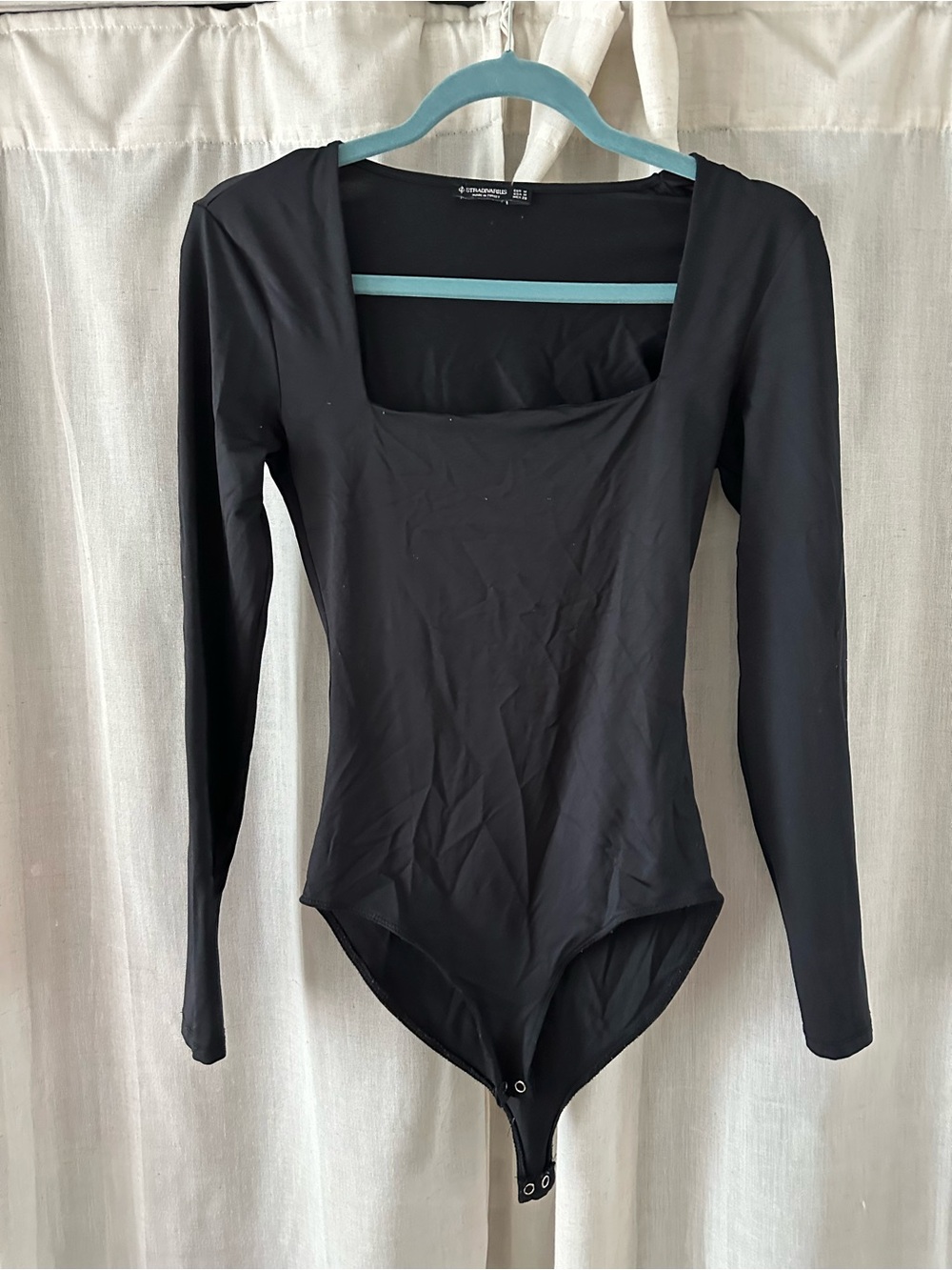 Stradivarius Black Long-Sleeve Square Neck Bodysuit
